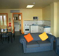 Smugglers Rest - Sunshine Coast Guide