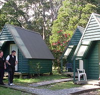 Strahan Backpackers YHA - Sunshine Coast Guide