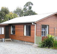 Ebb Tide Guest House - Sunshine Coast Guide