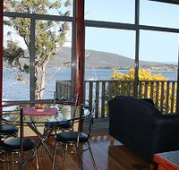 Driftwood Cottages - Beach House - Sunshine Coast Guide