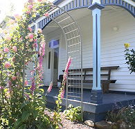 Devonport Bed  Breakfast - Sunshine Coast Guide