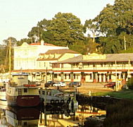 Hamers Hotel - Sunshine Coast Guide