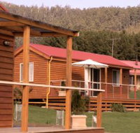 Maydena Country Cabins Accommodation  Alpaca Stud - Sunshine Coast Guide