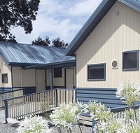 Strahan Holiday Retreat - Sunshine Coast Guide