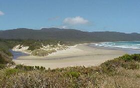 Cloudy Bay Cabin - Sunshine Coast Guide 0