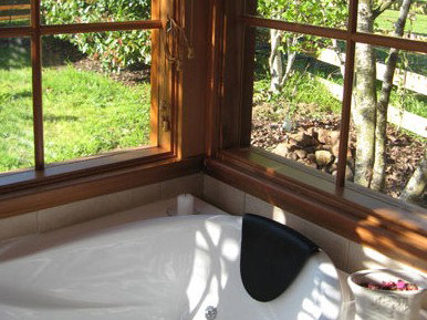 Amble Inn Cottage - Sunshine Coast Guide 3