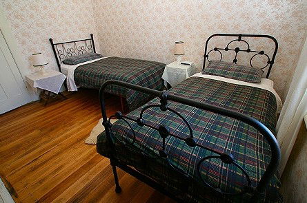 Cluan Homestead - The Managers Residence - Sunshine Coast Guide 4