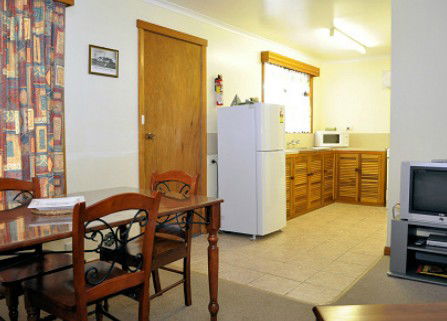 Marsden Court - Sunshine Coast Guide 3