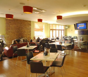 Formby Hotel - Sunshine Coast Guide 2