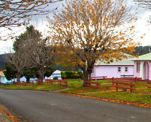 Cottages At Tarraleah - Sunshine Coast Guide 2