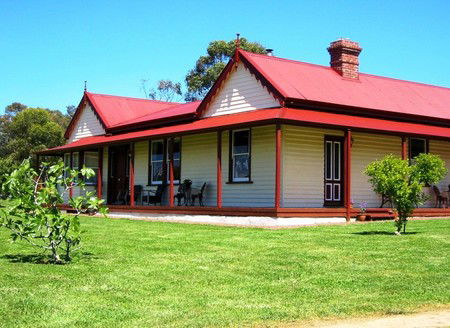Casilda House B & B - Sunshine Coast Guide 1