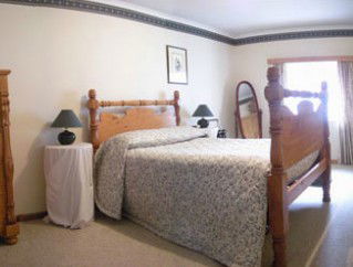 Colonial Cottages Of Ross - Captain Samuels Cottage - Sunshine Coast Guide 1