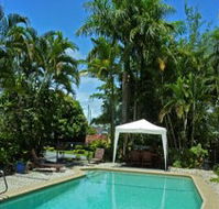 Moody Street Homestead - Sunshine Coast Guide