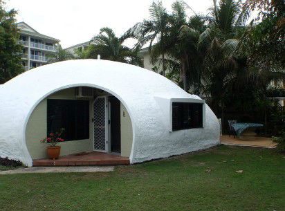 Floriana Villas - Sunshine Coast Guide 3