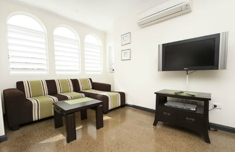 Floriana Villas - Sunshine Coast Guide 4