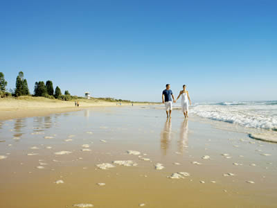Element On Coolum Beach - Sunshine Coast Guide 4