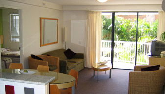 Catalina Resort - Sunshine Coast Guide 5