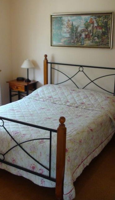 Avoca Cottages - Sunshine Coast Guide 1