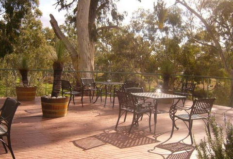 Avoca Cottages - Sunshine Coast Guide 4