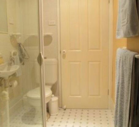 Azalea House B And B - Sunshine Coast Guide 1