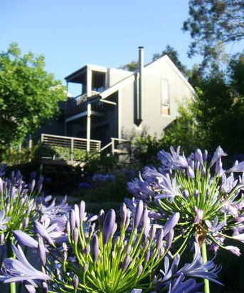 Cloudsong In Kangaroo Valley - Sunshine Coast Guide 2