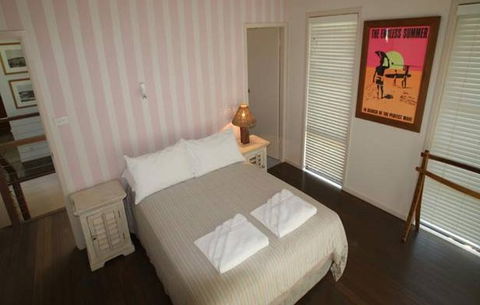 Absolute Moondarah - Sunshine Coast Guide 1