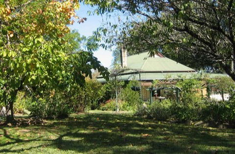Chauvel Park B And B - Sunshine Coast Guide 4