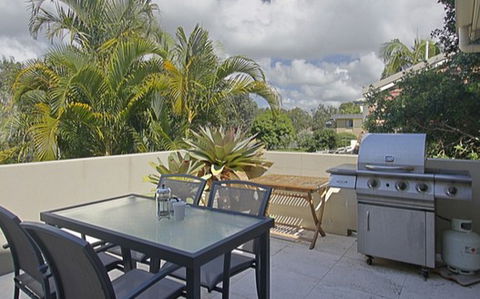 Aqua On Byron Villa B - Sunshine Coast Guide 0