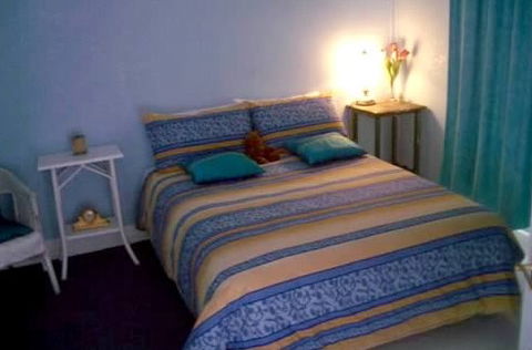 Emaroo Cottage On Oxide Street - Sunshine Coast Guide 3