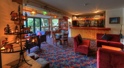 Candlelight Lodge - Sunshine Coast Guide 3