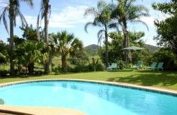 Altamira Retreat - Sunshine Coast Guide 2