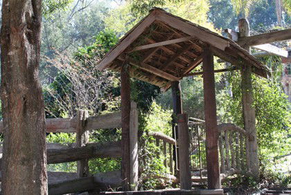 Bass Lodge - Sunshine Coast Guide 4