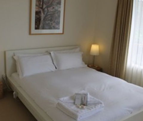 Cherry Tree Guesthouse - Sunshine Coast Guide 1