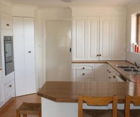 Cherry Tree Guesthouse - Sunshine Coast Guide 3