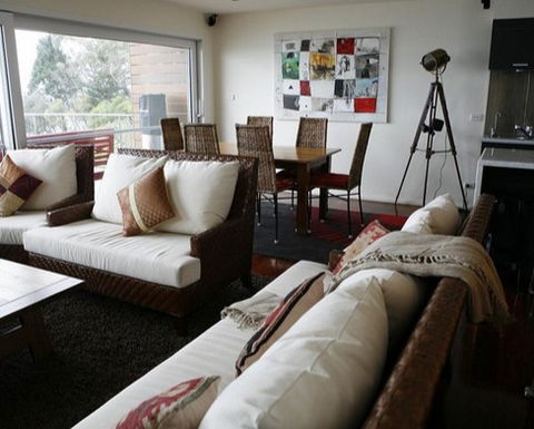 Asilomar Accommodation - Sunshine Coast Guide 4