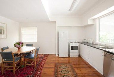 Central Coast Cottages At Toowoon Bay - Sunshine Coast Guide 3