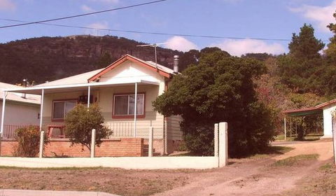 Cass Cottage Kandos - Sunshine Coast Guide 5