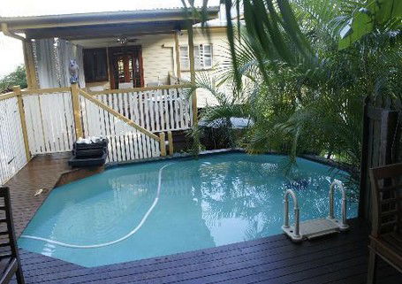 Cream Gables Bed And Breakfast - Sunshine Coast Guide 4