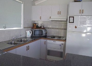 Ana Pana - Holiday Home - Sunshine Coast Guide 3