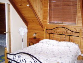 A Little Bit Of Heaven - Holiday Home - Sunshine Coast Guide 2