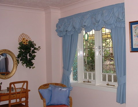 Riviera Bed And Breakfast - Sunshine Coast Guide 1