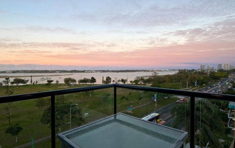 Aqualine Apartments - Sunshine Coast Guide 0