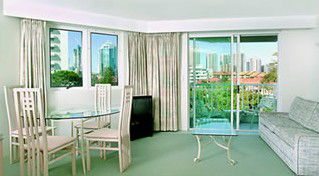 Emerald Apartments - Sunshine Coast Guide 0