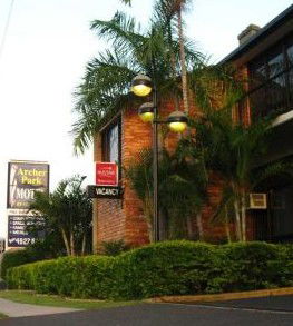 Archer Park Motel - Sunshine Coast Guide 0