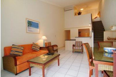 Comfort Suites Trinity Beach Club - Sunshine Coast Guide 2