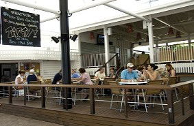 Central Hotel Port Douglas - Sunshine Coast Guide 4