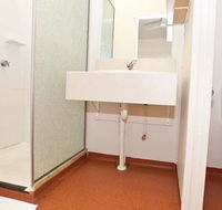 Carrington Hotel - Sunshine Coast Guide