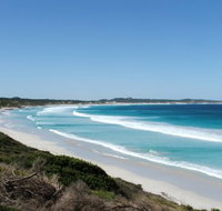 Flip Flop Flap Holiday Accommodation - Sunshine Coast Guide