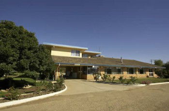 Allonville Motel - Sunshine Coast Guide 0