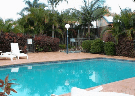 SMART MOTELS BERT HINKLER - Sunshine Coast Guide 0